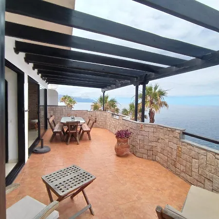 Faro De Sardina Apartman *