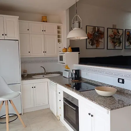 Faro De Sardina Apartman *