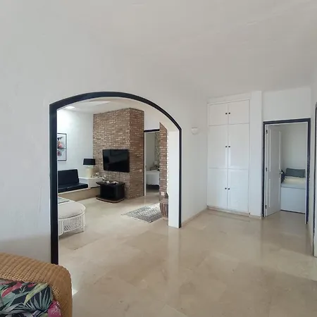 Faro De Sardina Apartman