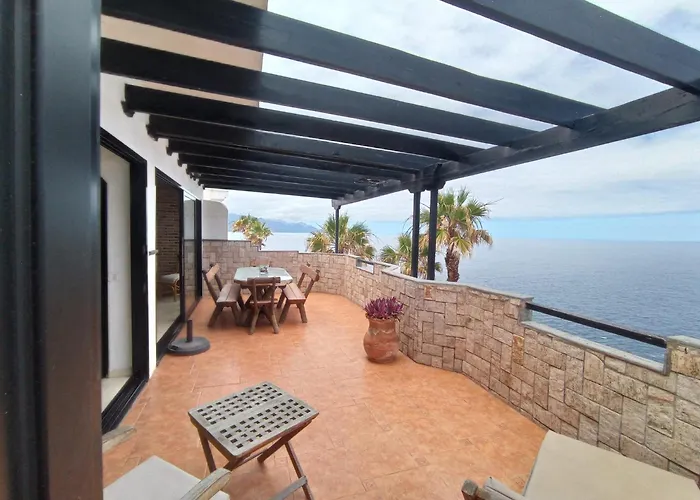 Faro De Sardina 아파트 *